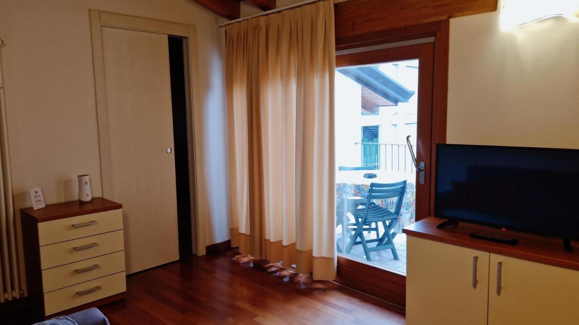 Apartments Tony In Бардолино Номер фото